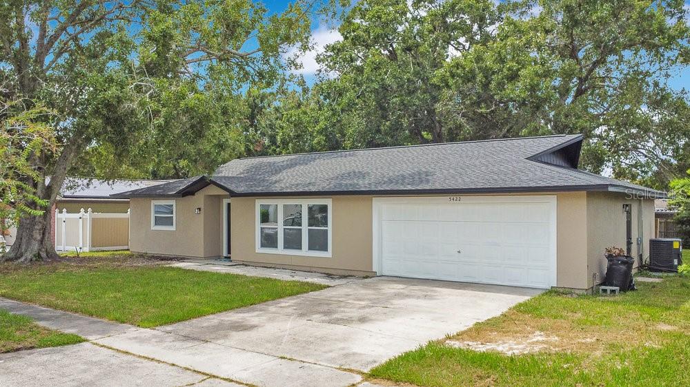 HOWELL BRANCH WOODS - Residential