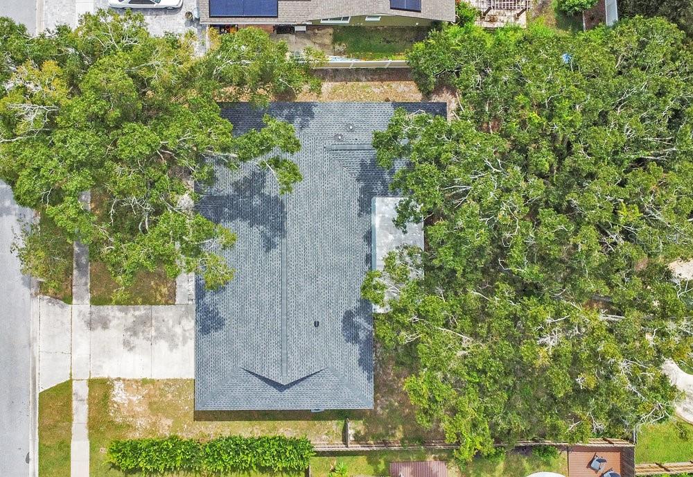 HOWELL BRANCH WOODS - Residential