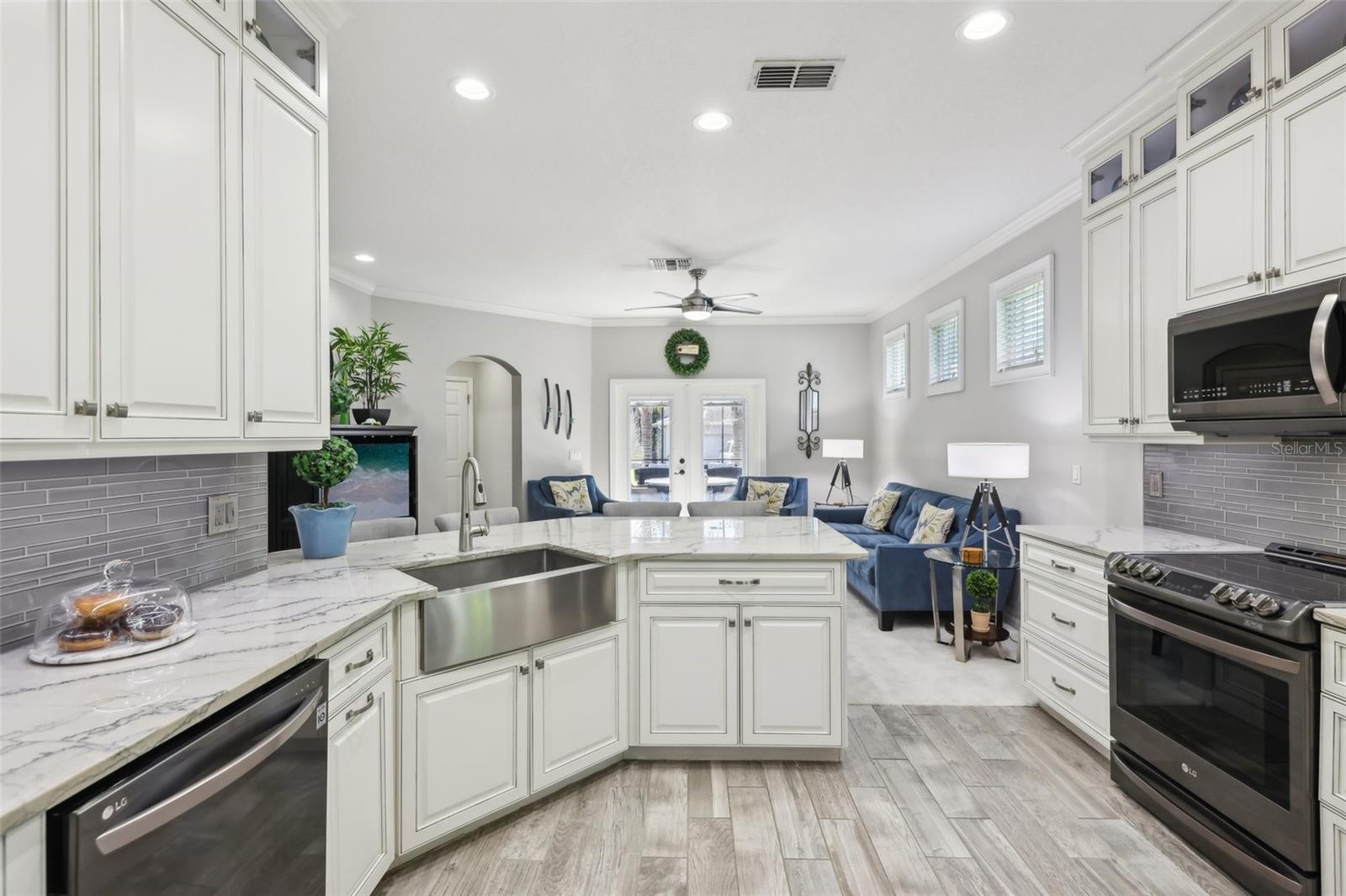 2655 RAINBOW SPRINGS LANE