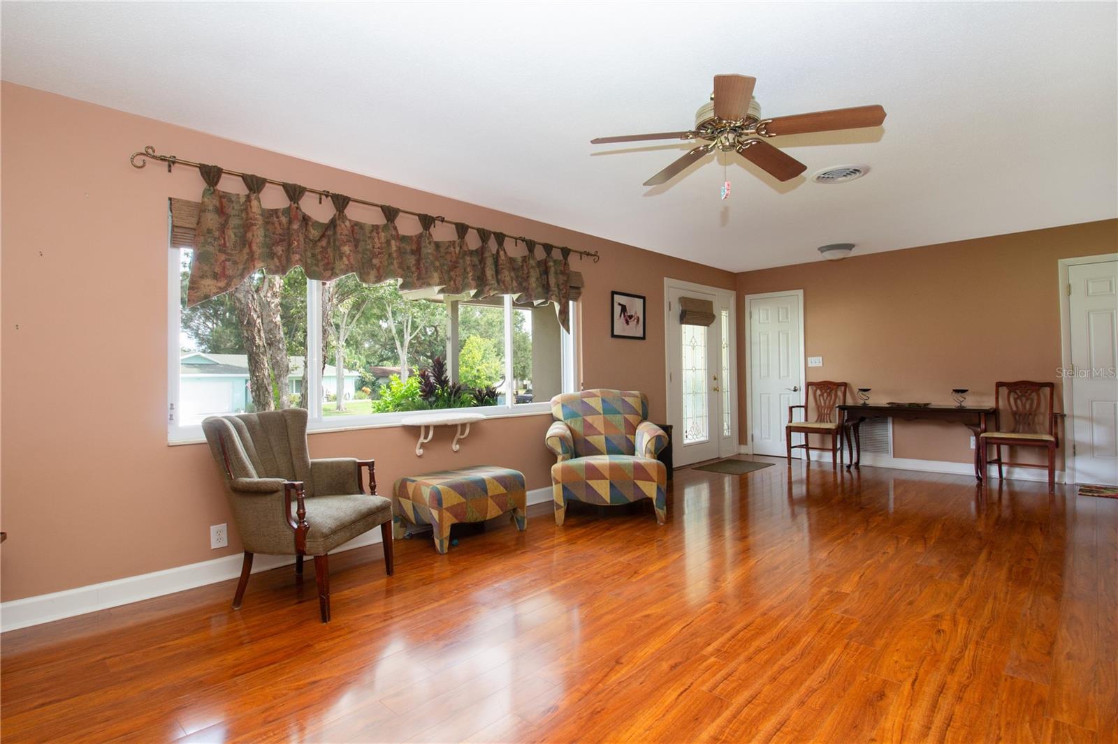 1324 RANCHWOOD DRIVE