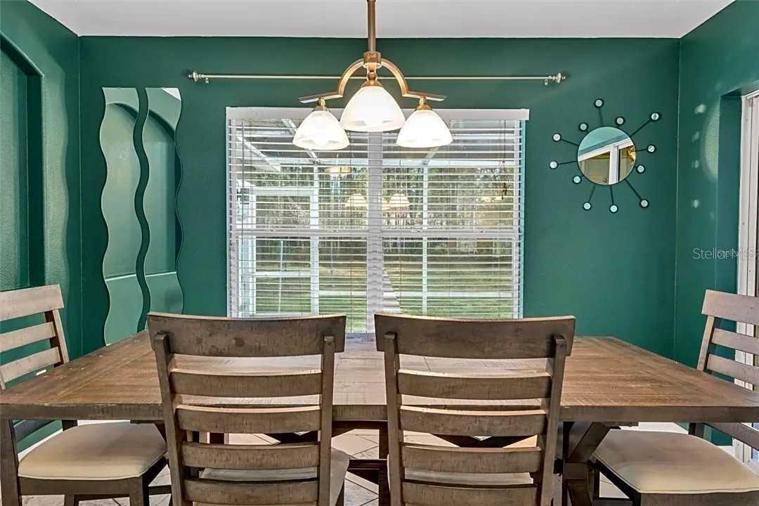 ROYAL HIGHLANDS - Residential