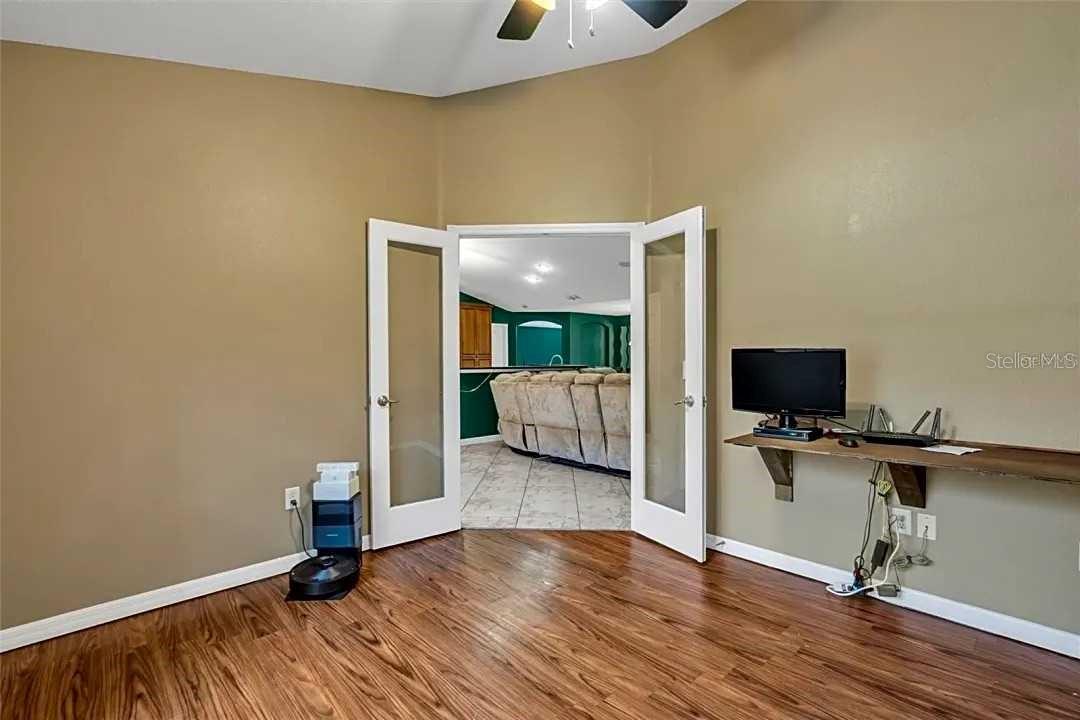 ROYAL HIGHLANDS - Residential