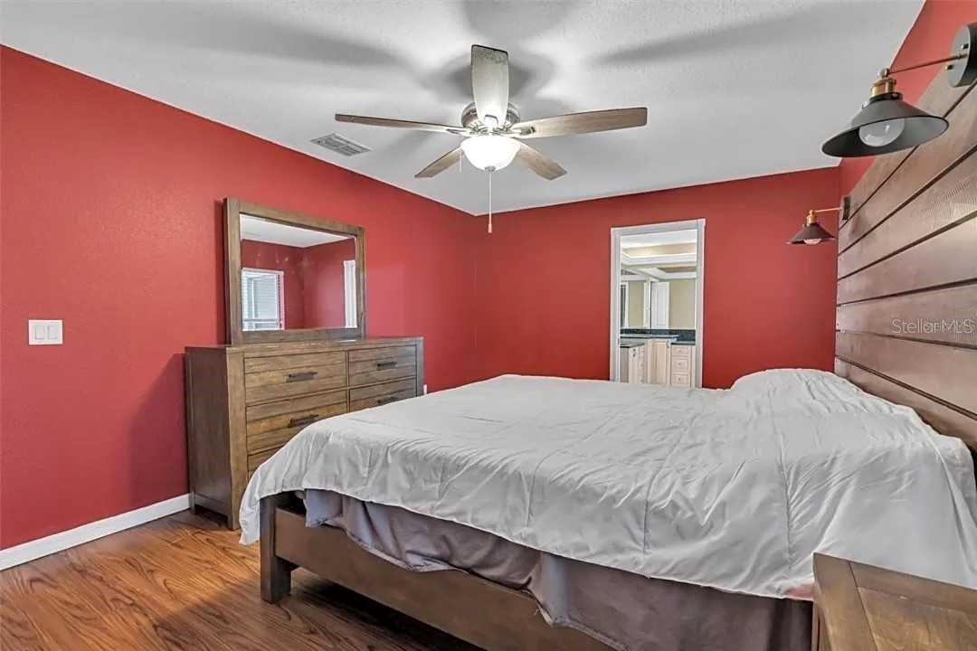 ROYAL HIGHLANDS - Residential