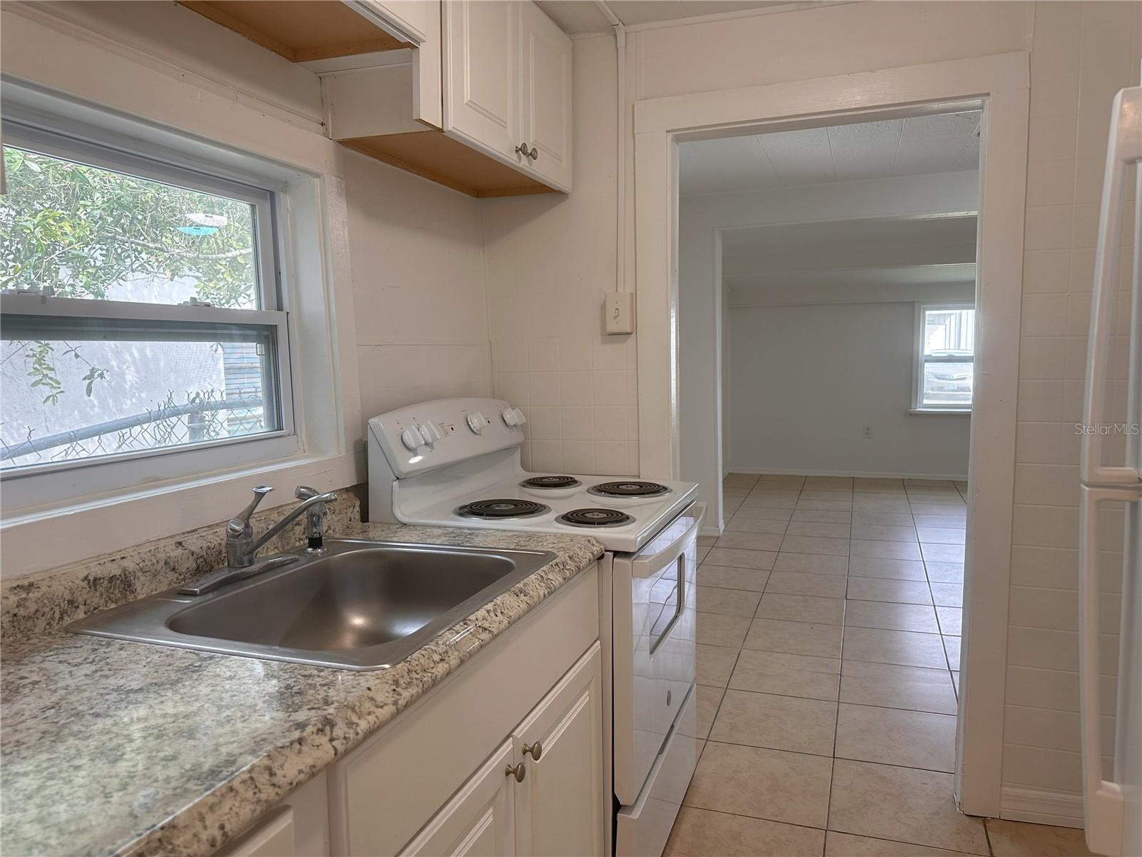 MOORES ADD - Residential Lease