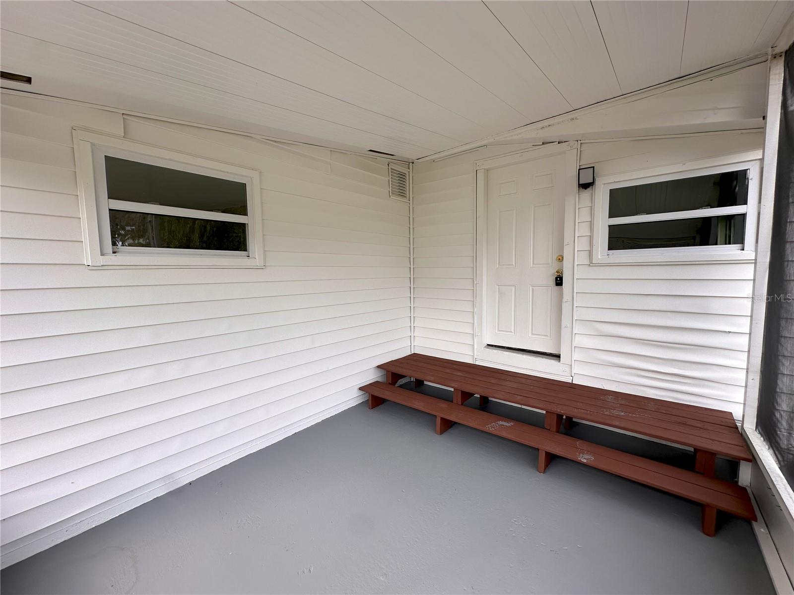 MOORES ADD - Residential Lease