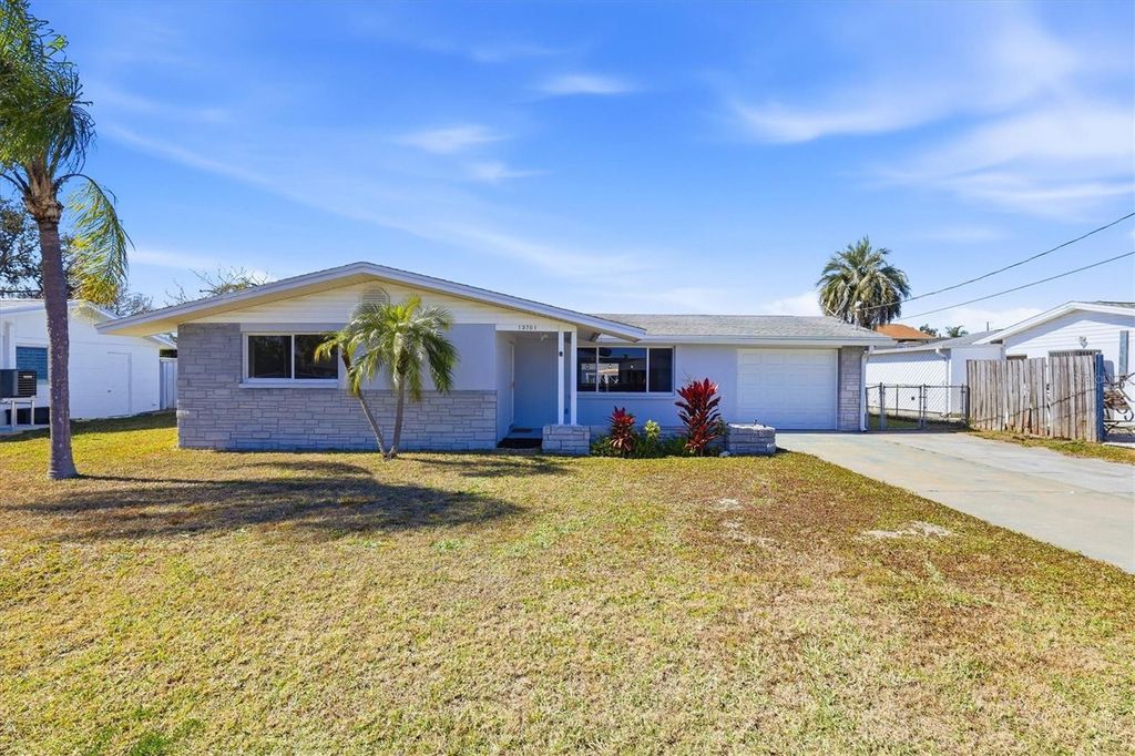 Photo of 13701 Maria Drive, Hudson, FL 34667 (MLS # W7882679)