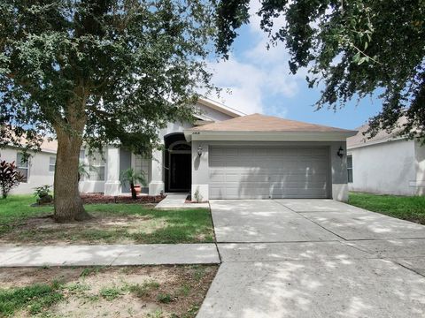 A home in RIVERVIEW