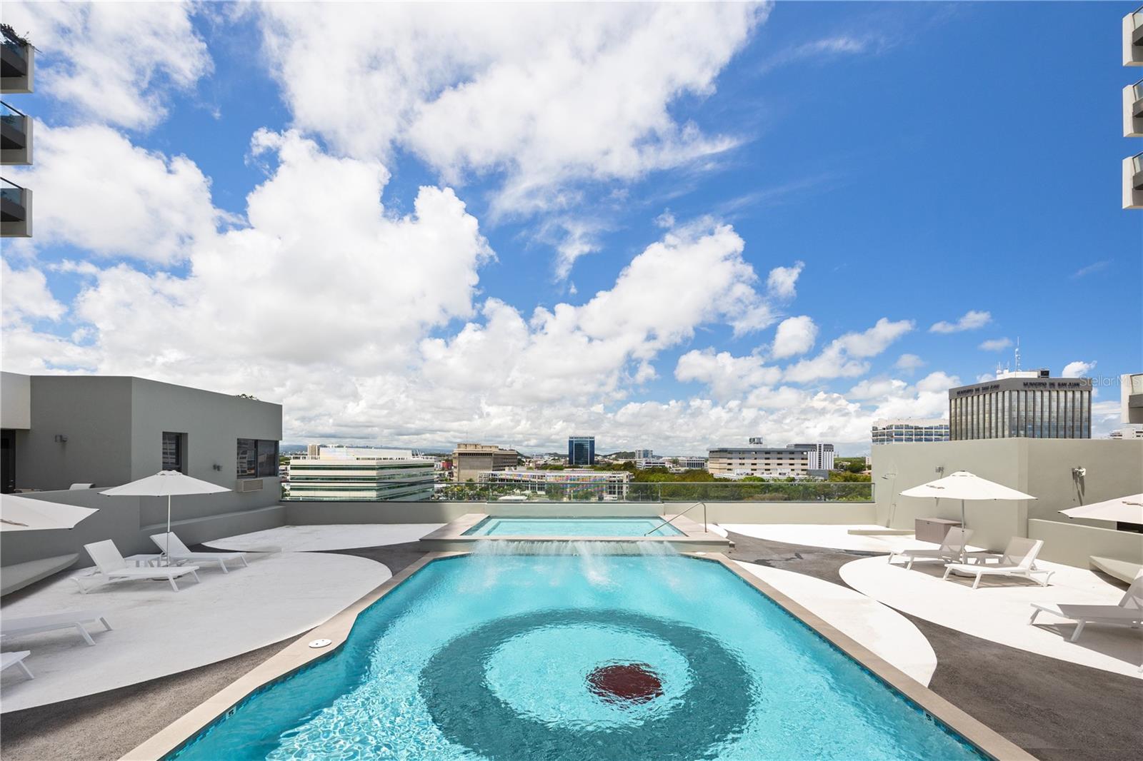 QUANTUM METROCENTER - Residential