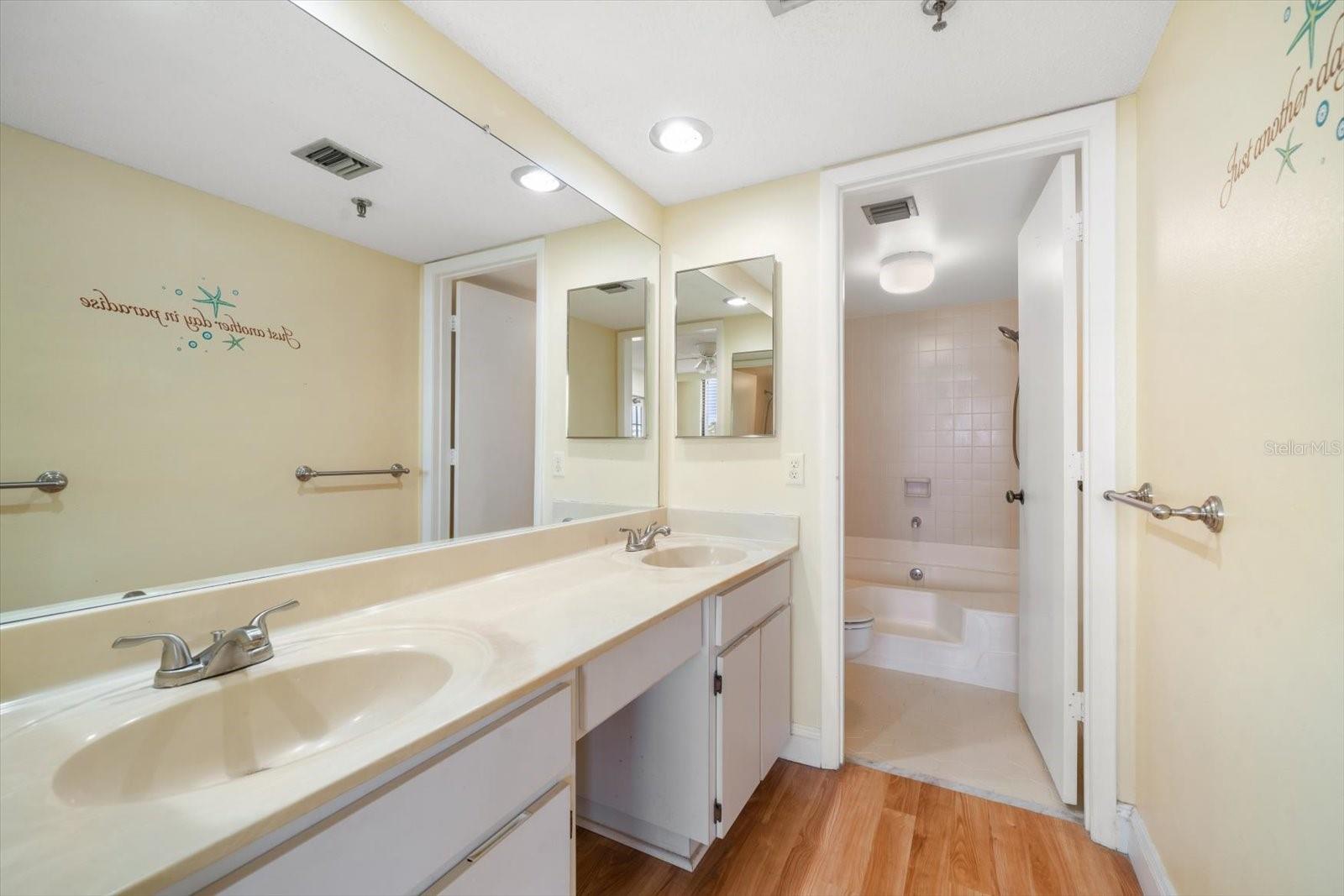 SHIPWATCH - Residential