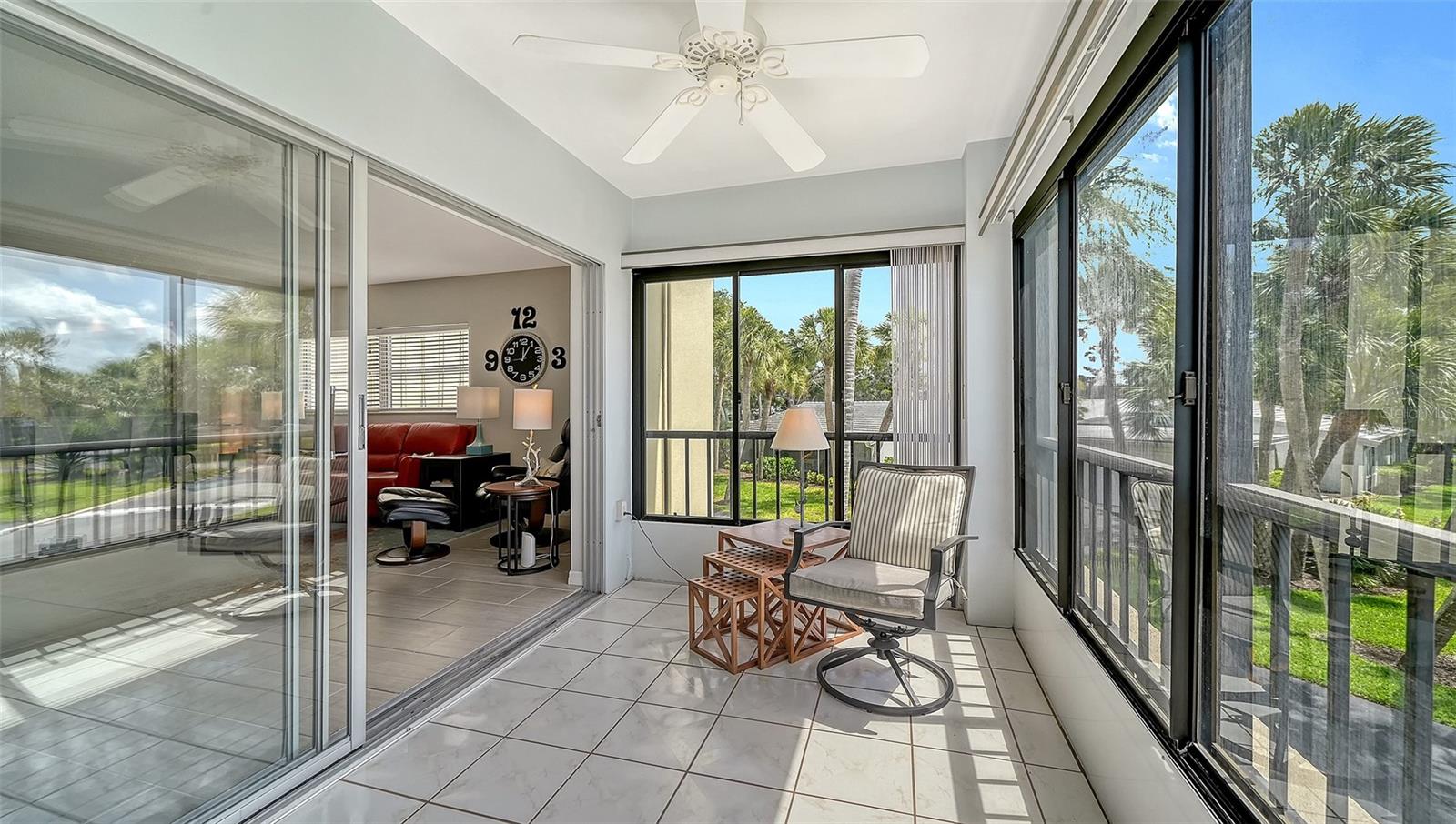 WHISPERING SANDS - Residential