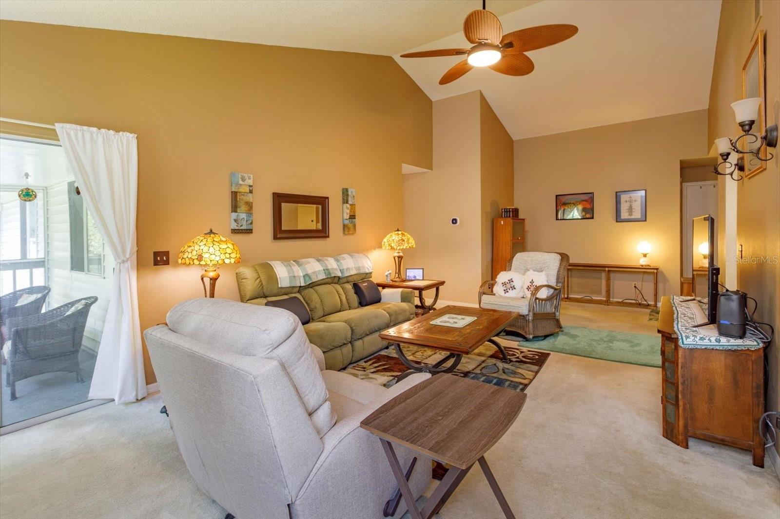 5301 WHITE CLIFF LANE 7