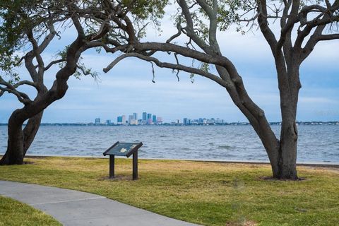 A home in TAMPA