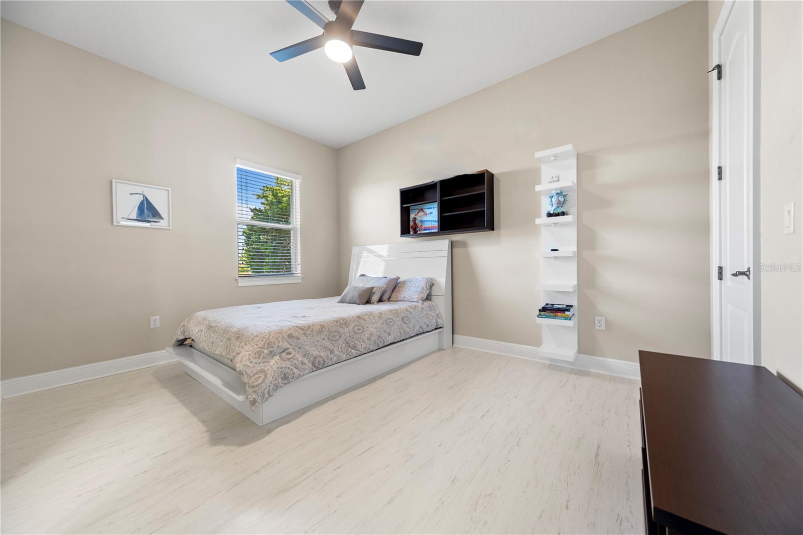 SIGNATURE LKS-PCL 01D PH 02 - Residential