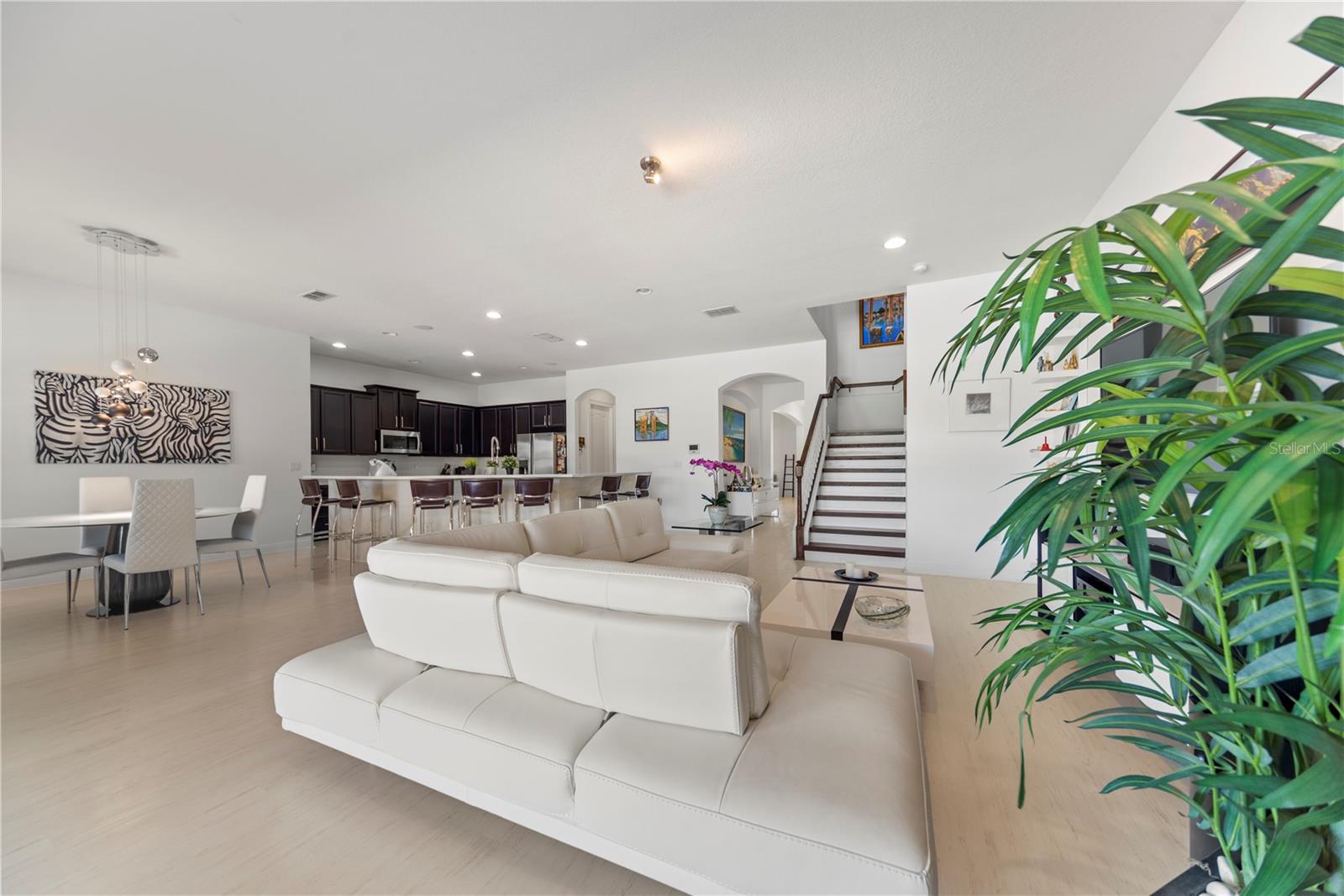 SIGNATURE LKS-PCL 01D PH 02 - Residential