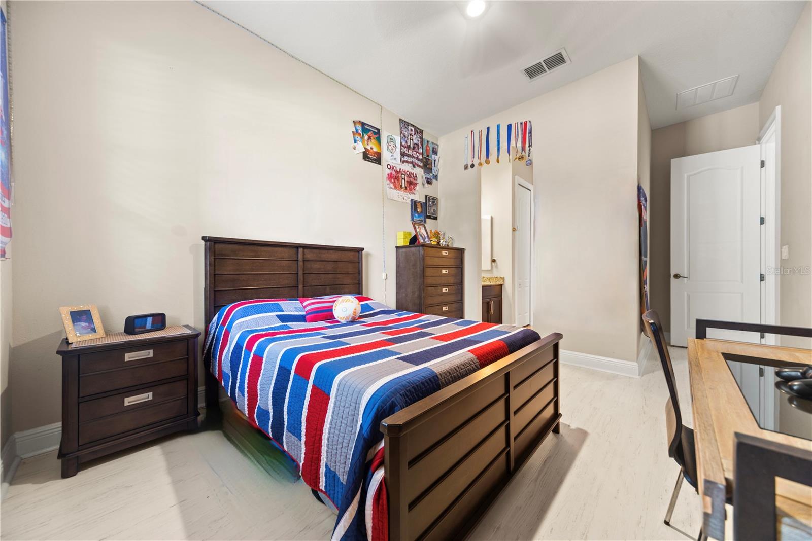 SIGNATURE LKS-PCL 01D PH 02 - Residential