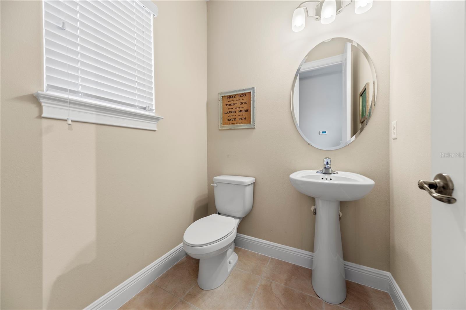 SIGNATURE LKS-PCL 01D PH 02 - Residential