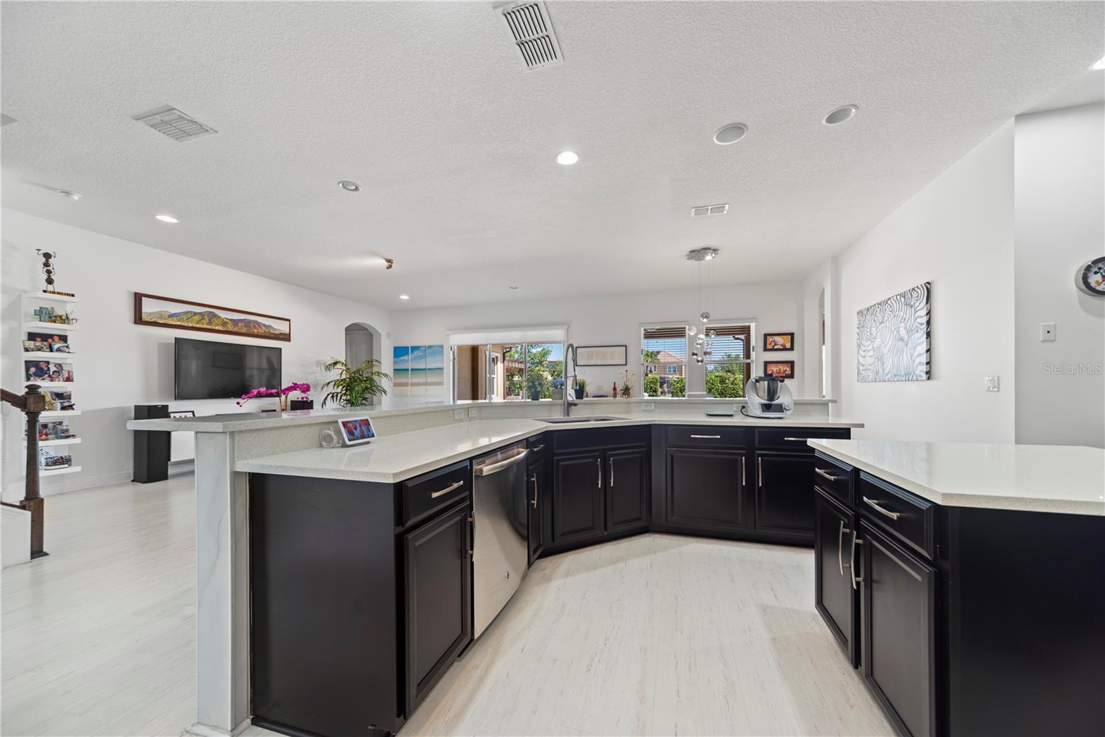 SIGNATURE LKS-PCL 01D PH 02 - Residential