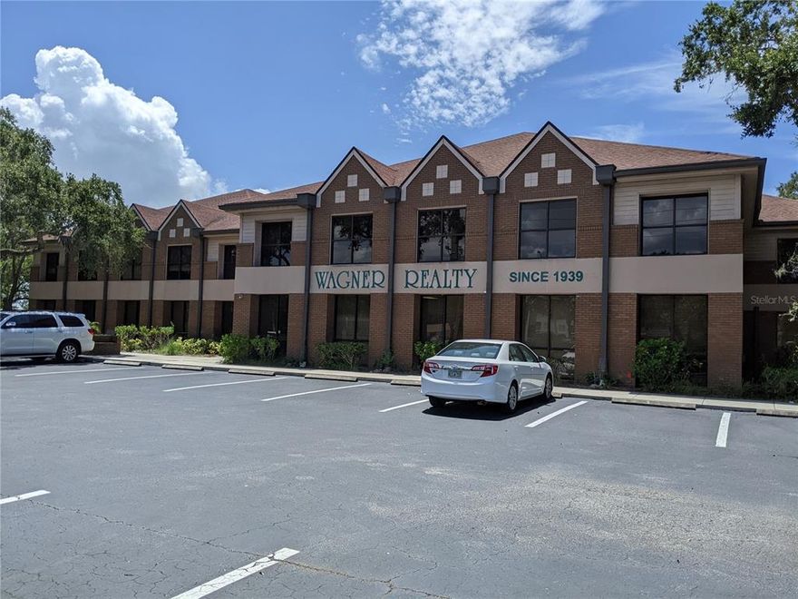 Beautiful professional office park with multiple buildings and suites available.  Wildewood Professional Park is very centrally located in Bradenton, Florida on the very busy Cortez Road commercial corridor.  Very convenient to west Bradenton, downtown and Lakewood Ranch.  Beautiful wooded and peaceful office park in the center of everything. Plenty of parking with easy access from Cortez Road or Wildewood Springs Road.