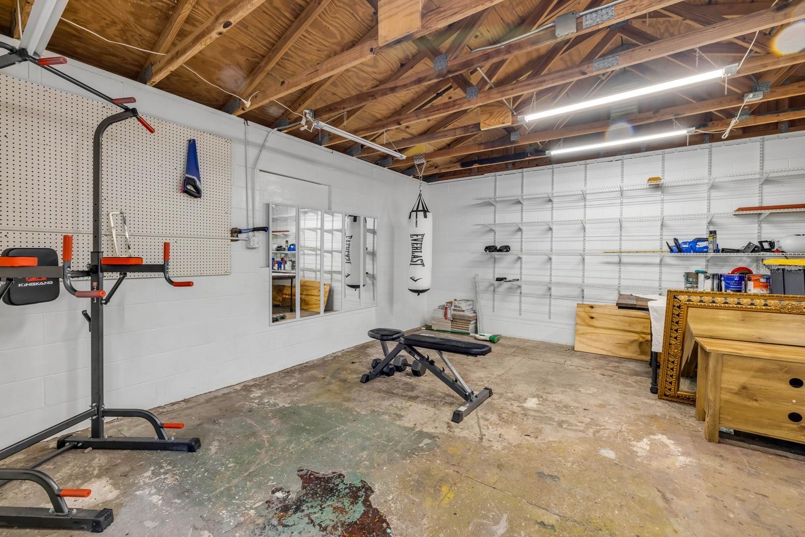 WILSONS BLK 85-86 DELAND - Residential