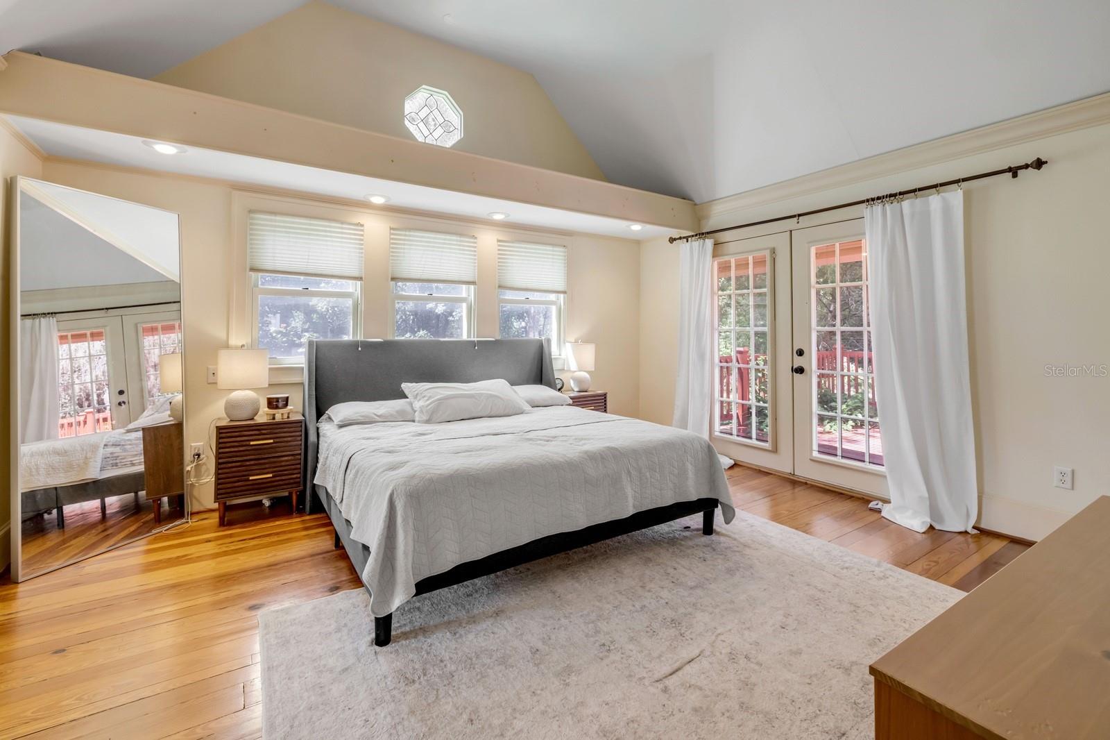 WILSONS BLK 85-86 DELAND - Residential