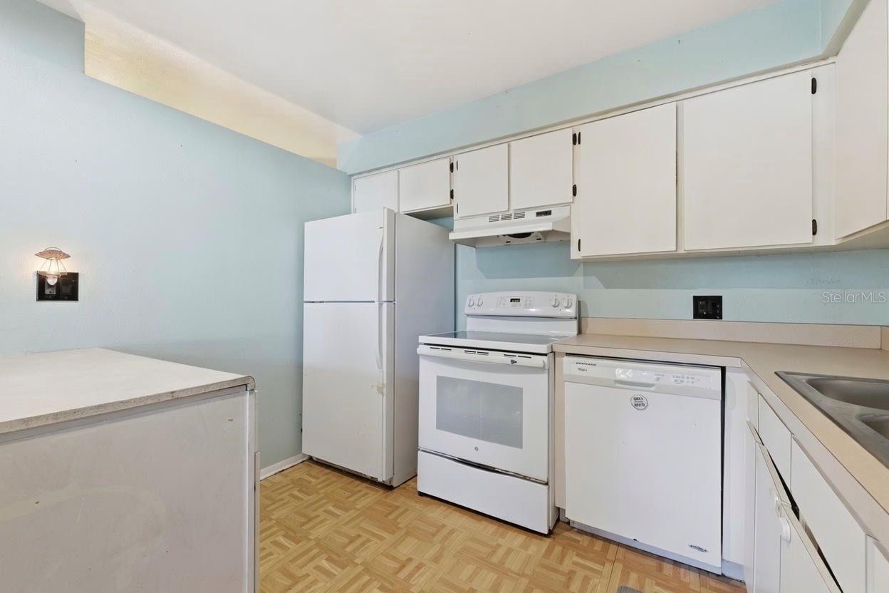 ARDMORE PLACE REP - Residential