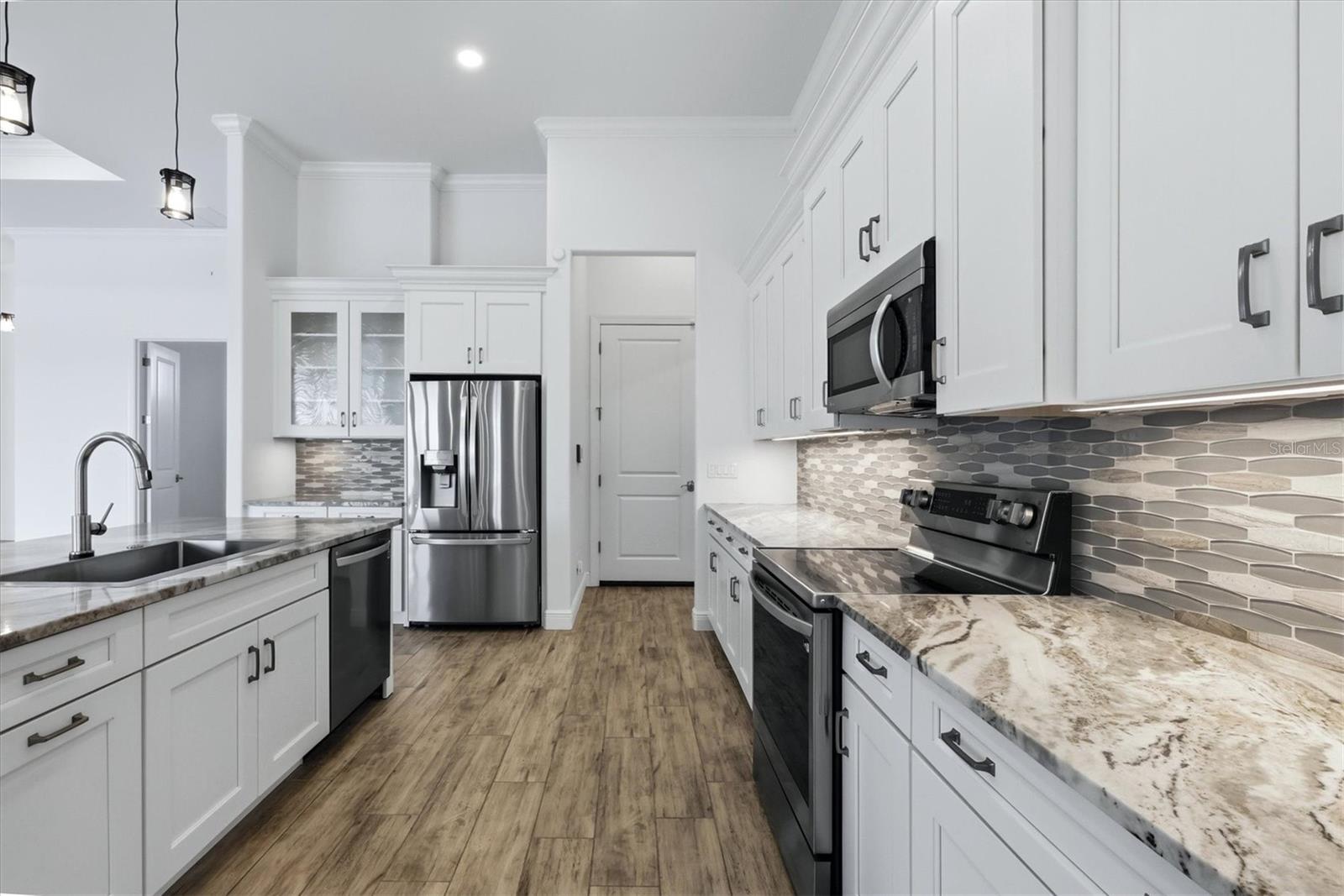 CHARLOTTE SEC 93 - Residential