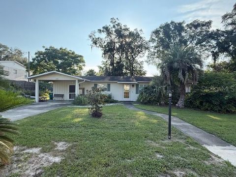 101 S MONTGOMERY AVENUE DELAND FL 32720