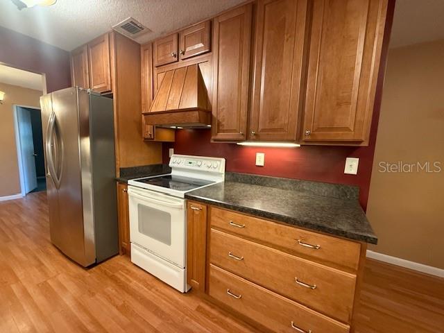 OAK GLEN ESTATES - Residential Lease