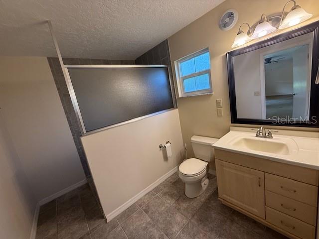 OAK GLEN ESTATES - Residential Lease