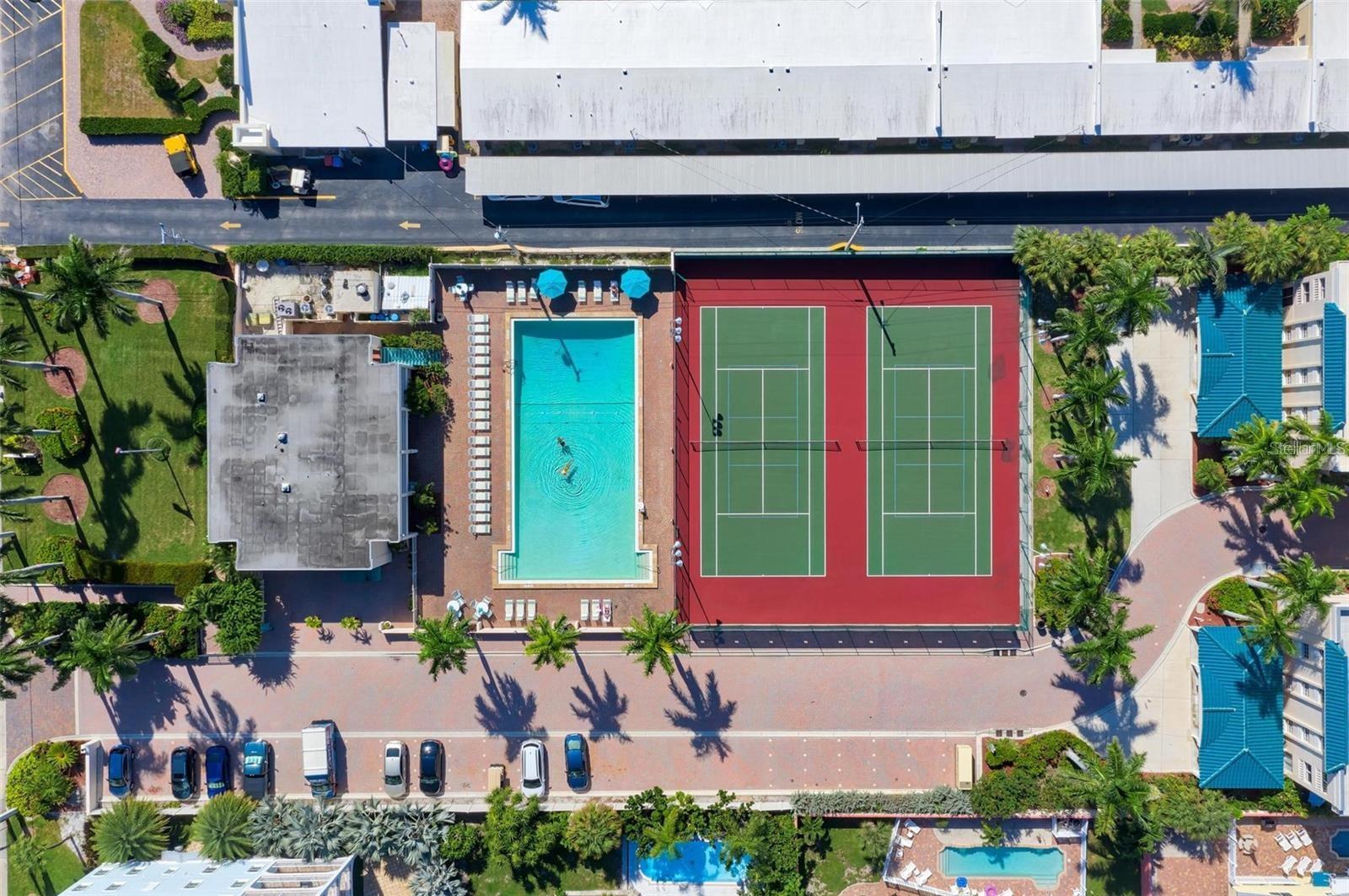 PALM BAY CLUB III - Residential