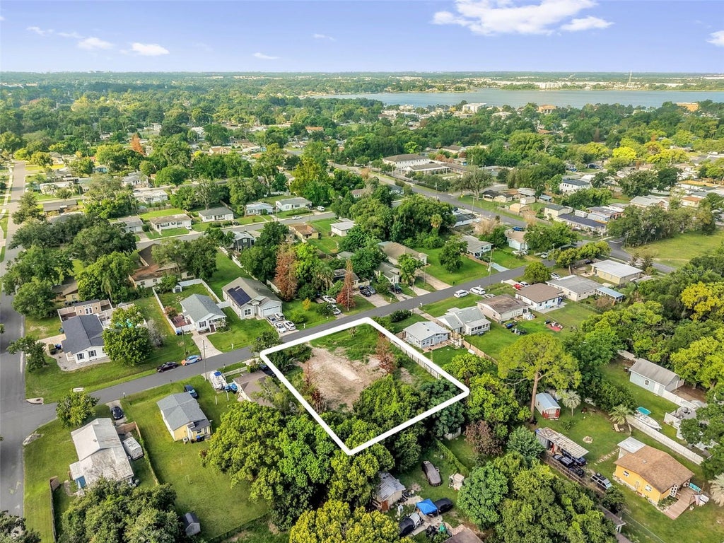 Photo of 829 Timor Avenue, Orlando, FL 32804 (MLS # O6432680)