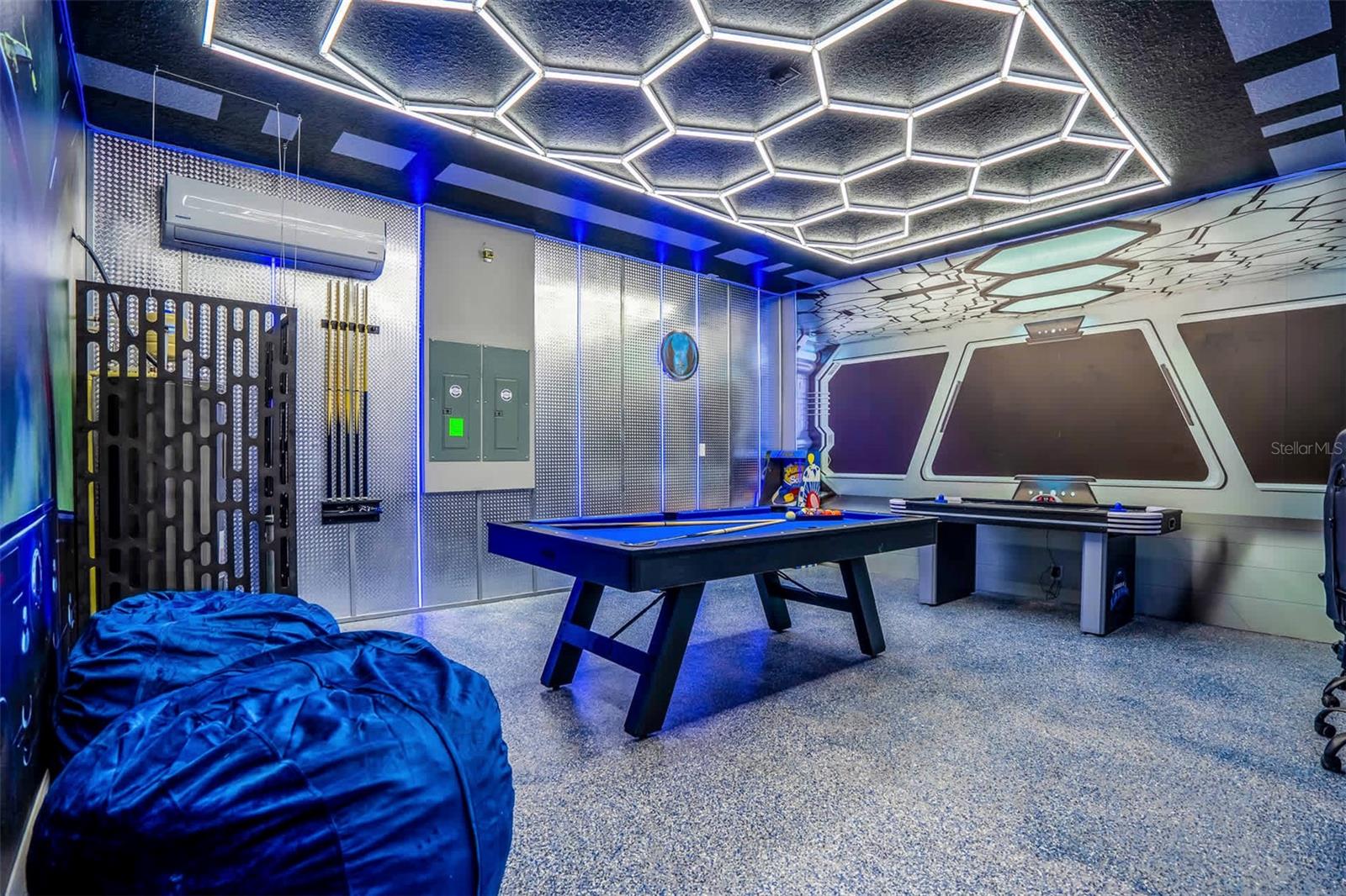 WINDSOR CAY PH 1 - Residential