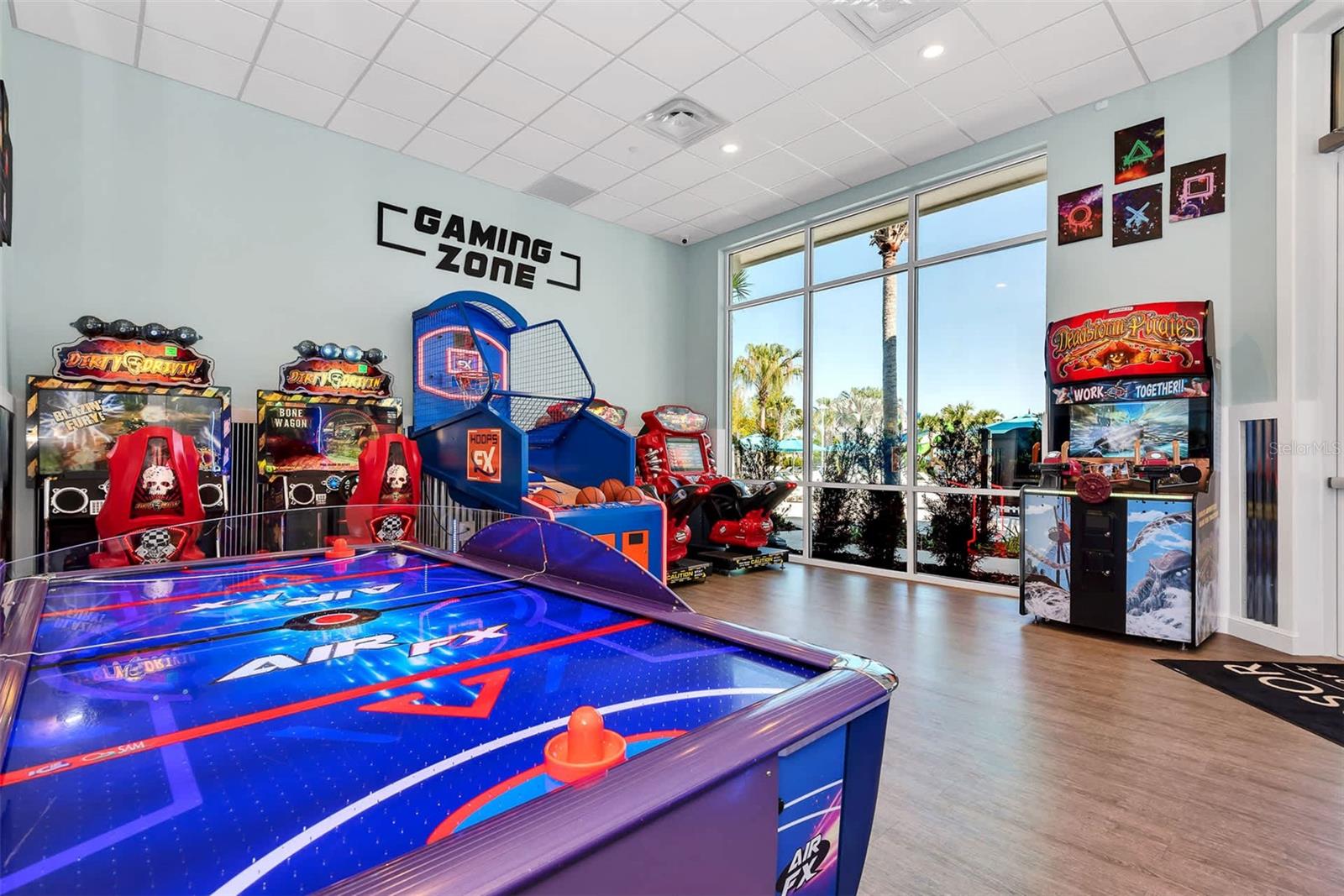 WINDSOR CAY PH 1 - Residential