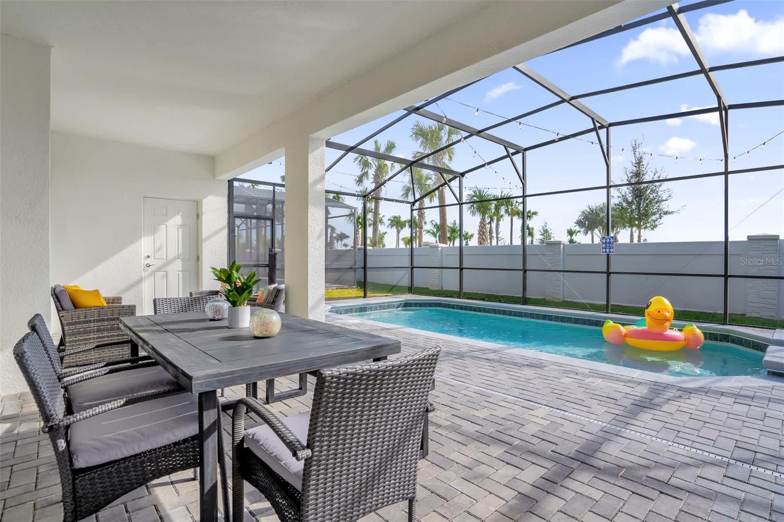 WINDSOR CAY PH 1 - Residential