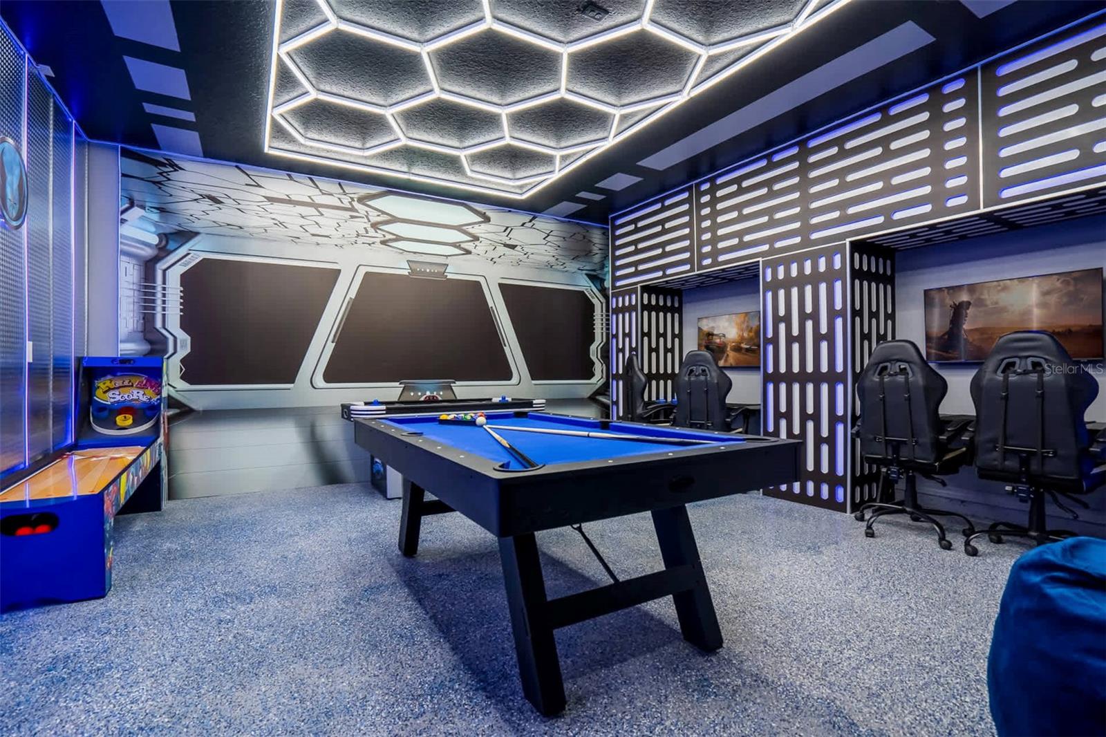 WINDSOR CAY PH 1 - Residential