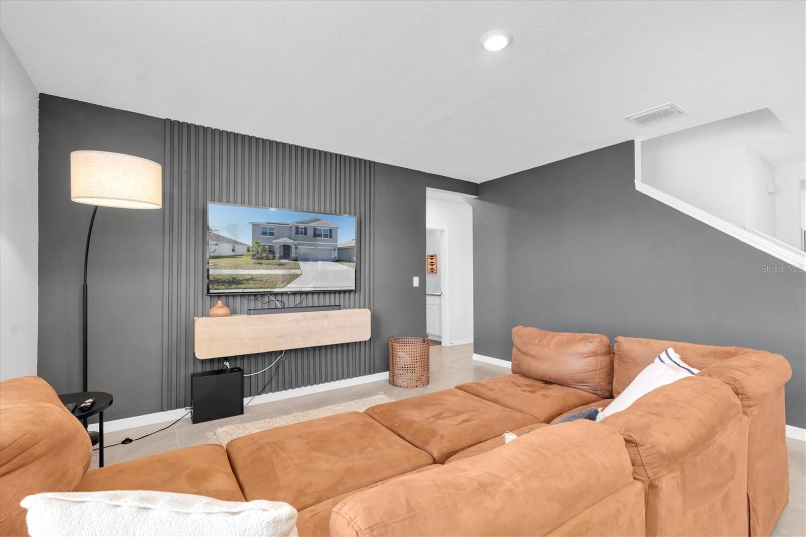 10895 QUAIL GROVE WAY