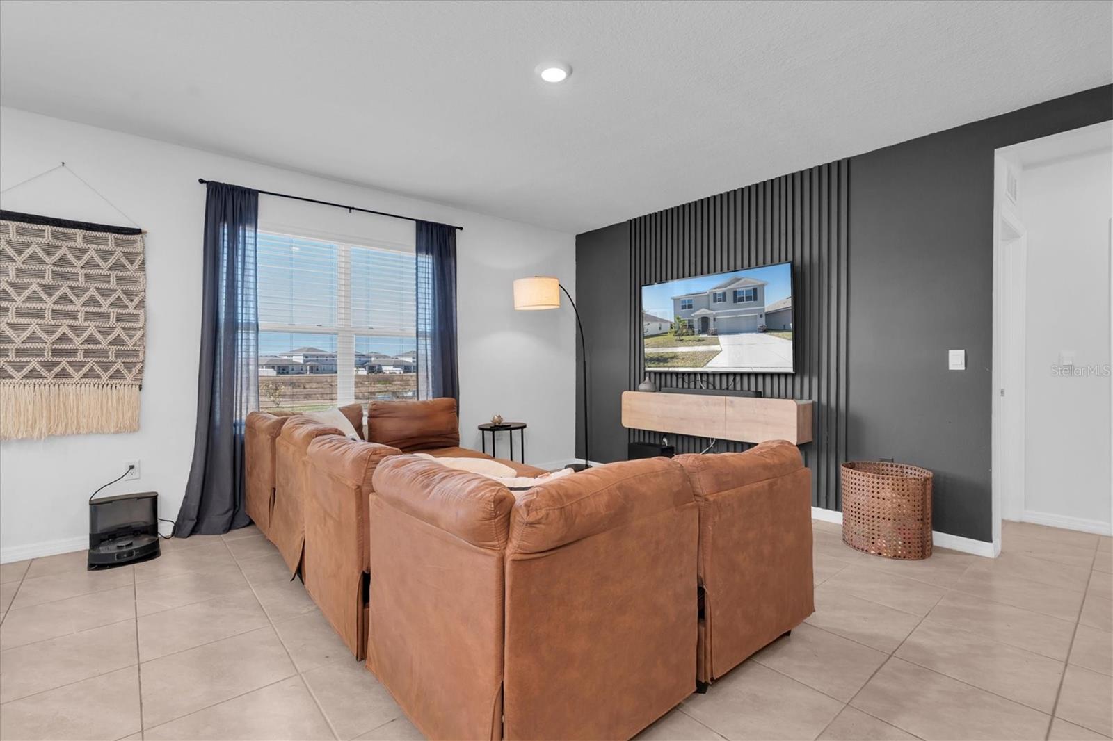 10895 QUAIL GROVE WAY