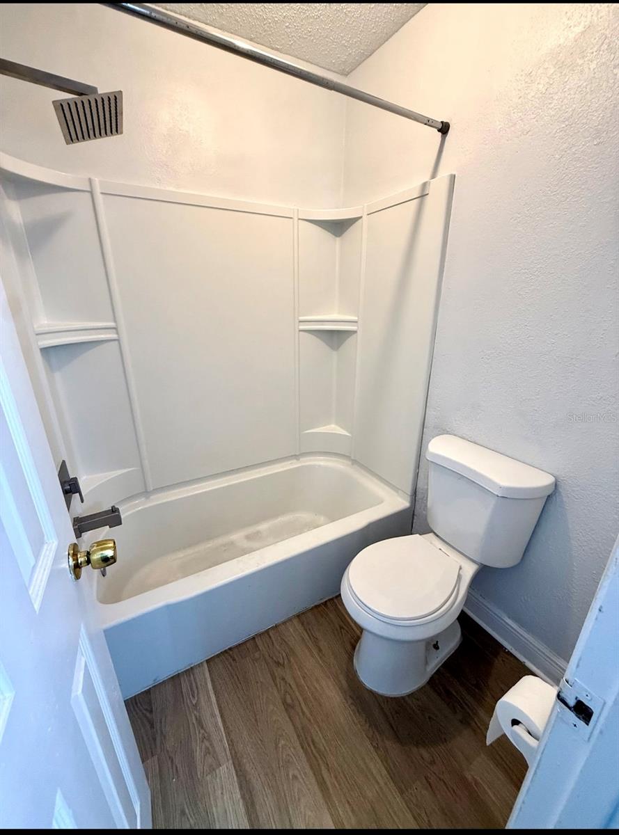 PARKVIEW VILLAGE - Residential