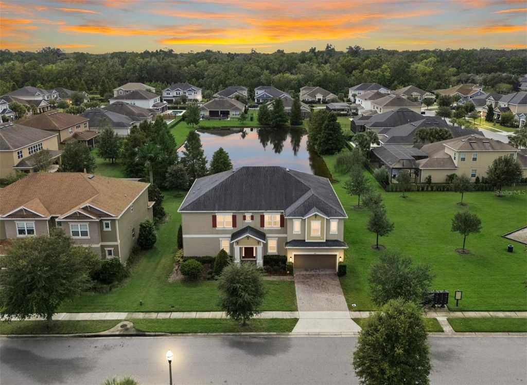 Photo of 1207 Fieldstone Circle, Oviedo, FL 32765 (MLS # O6350409)