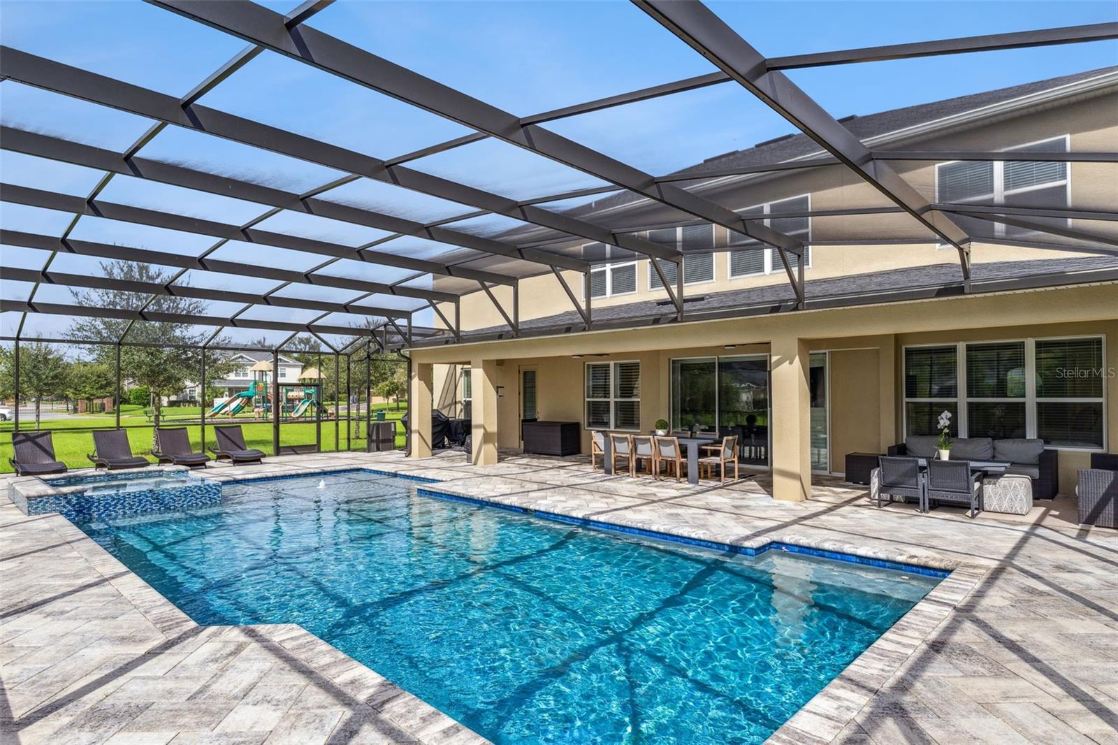 RETREAT AT LAKE CHARM - Residential