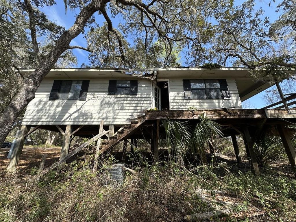 Photo of 10630 NE 207th Lane, Fort Mccoy, FL 32134 (MLS # A4684327)