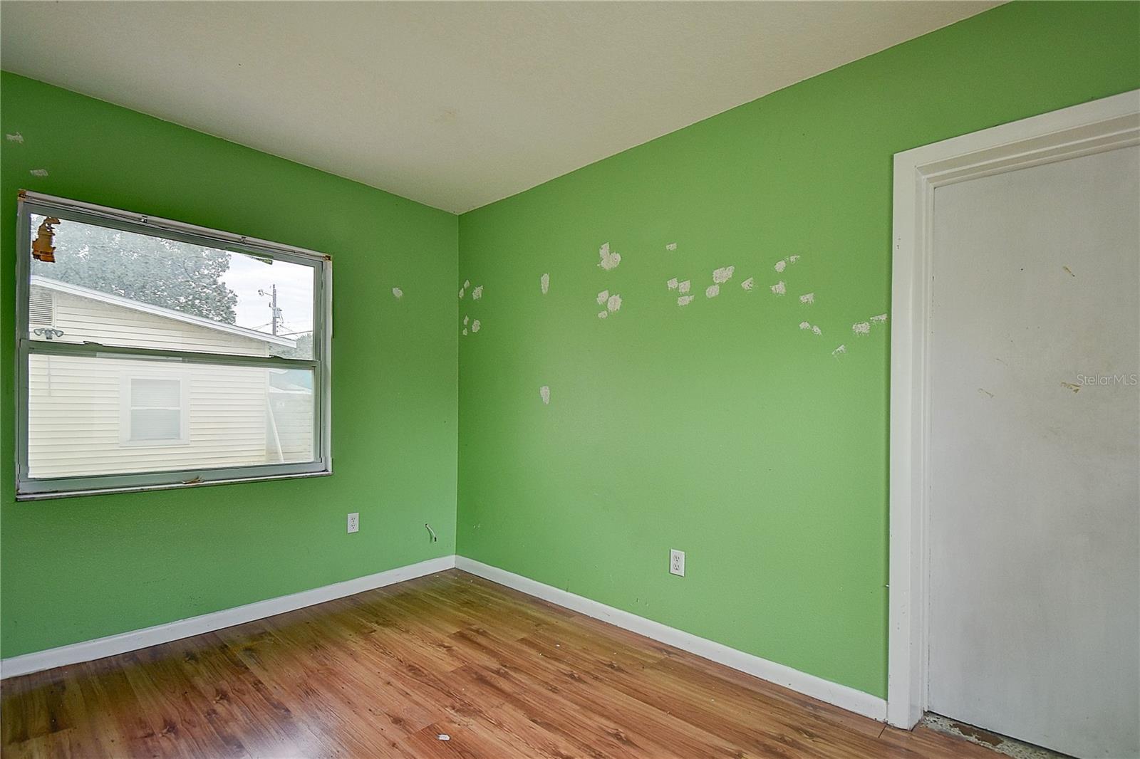 KENILWORTH - Residential Income