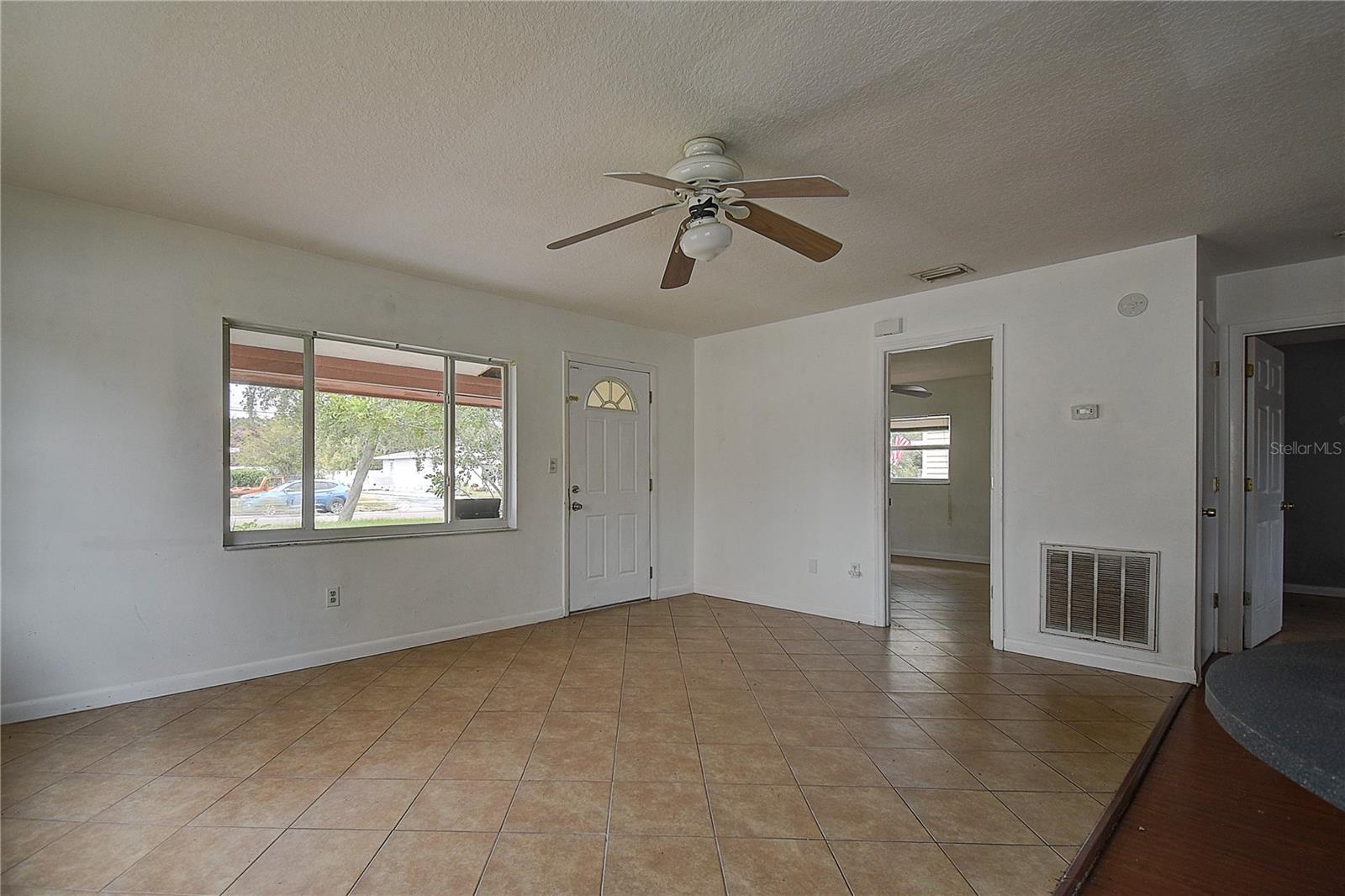 KENILWORTH - Residential Income