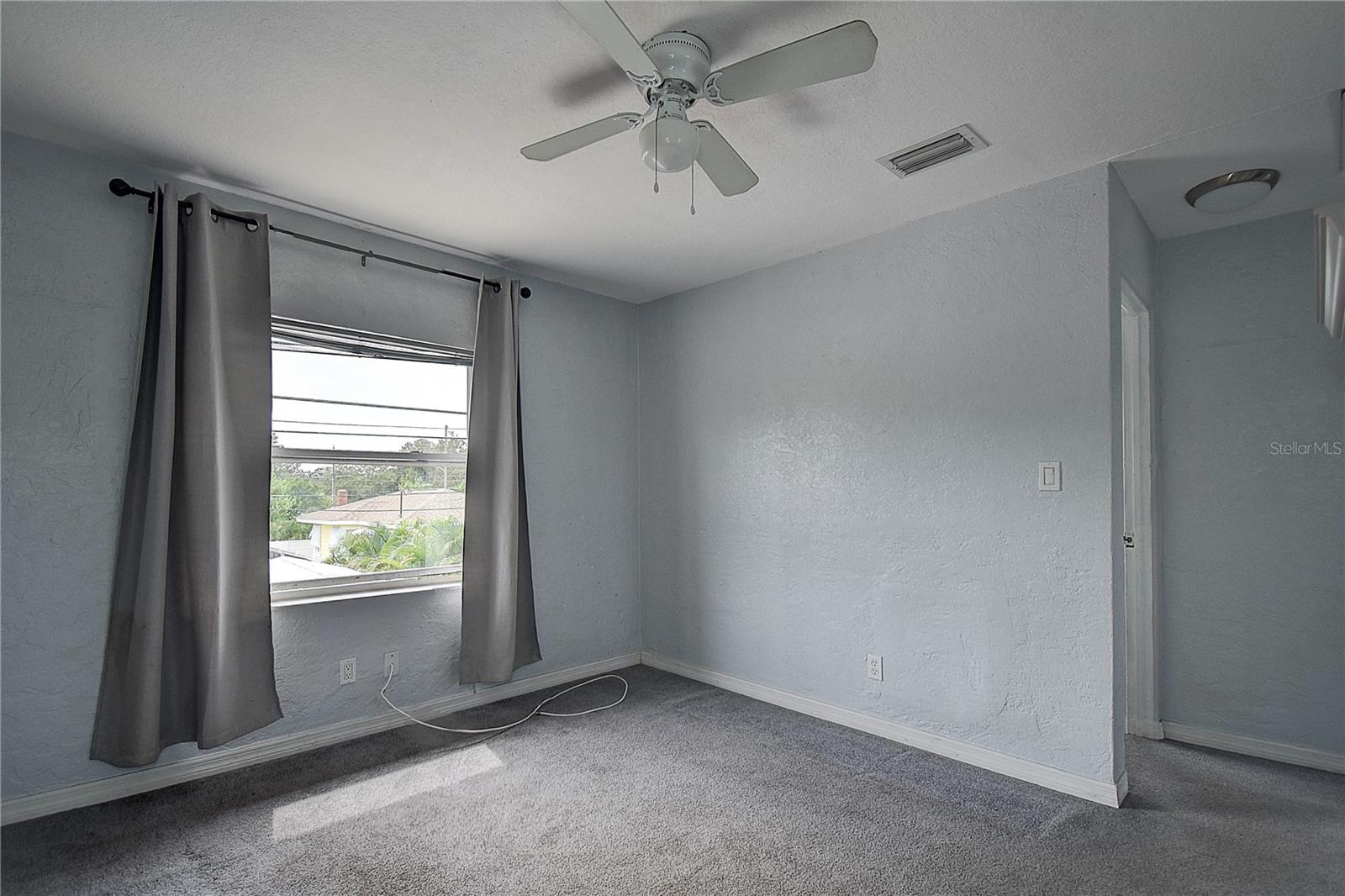 KENILWORTH - Residential Income