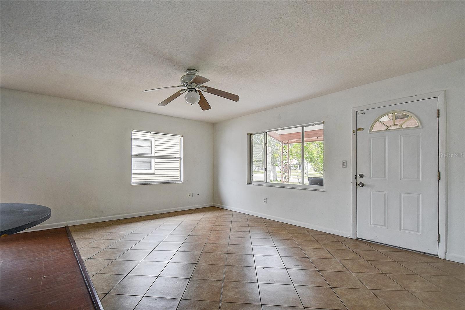 KENILWORTH - Residential Income