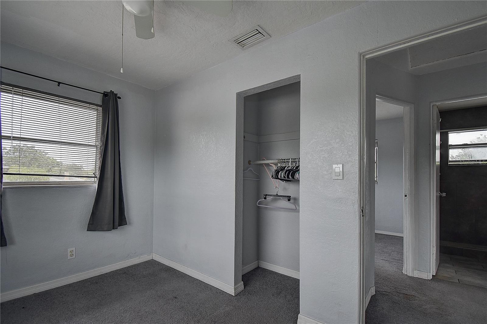 KENILWORTH - Residential Income