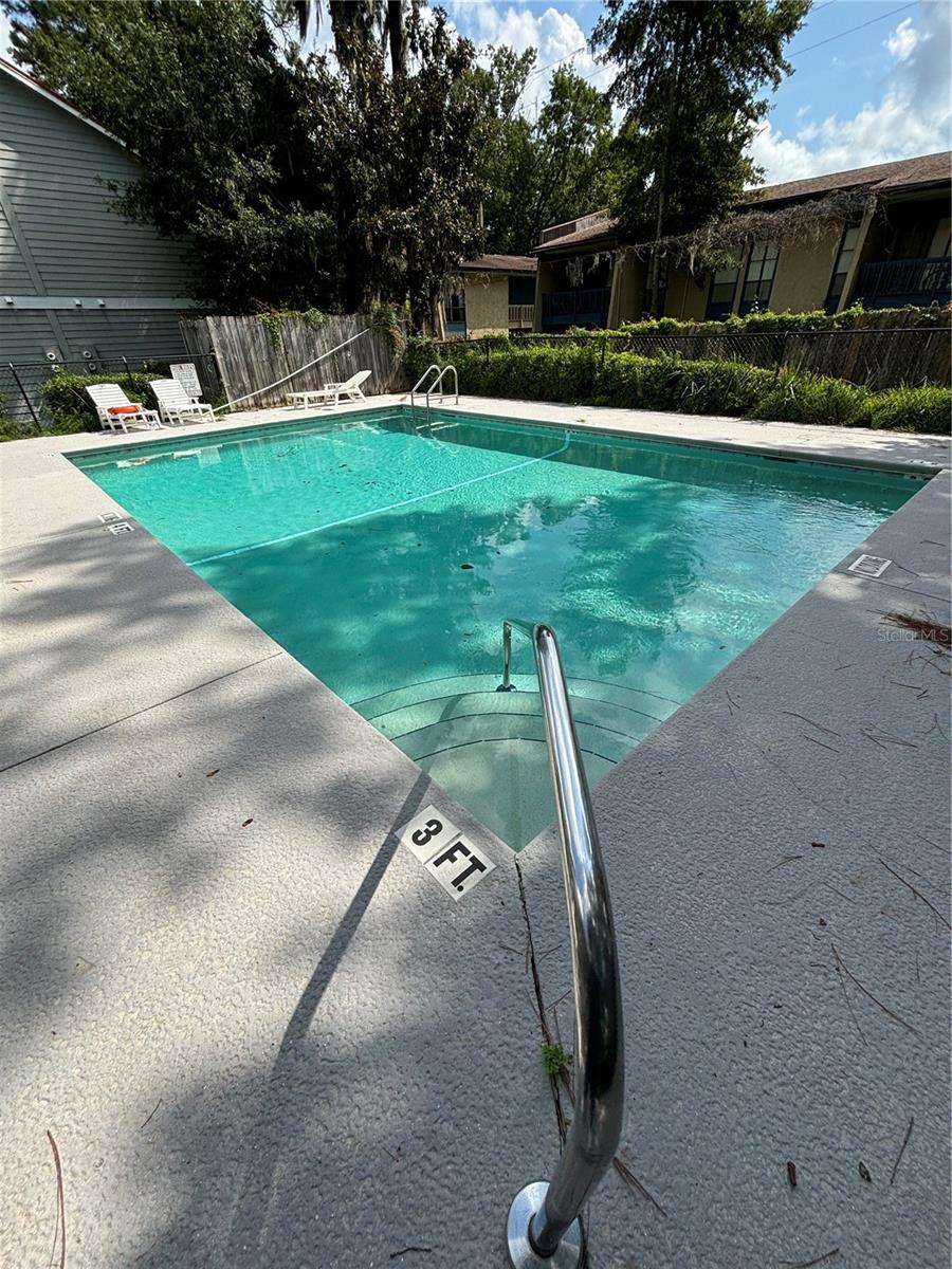 CAPSTONE QUARTERS CONDO - Residential