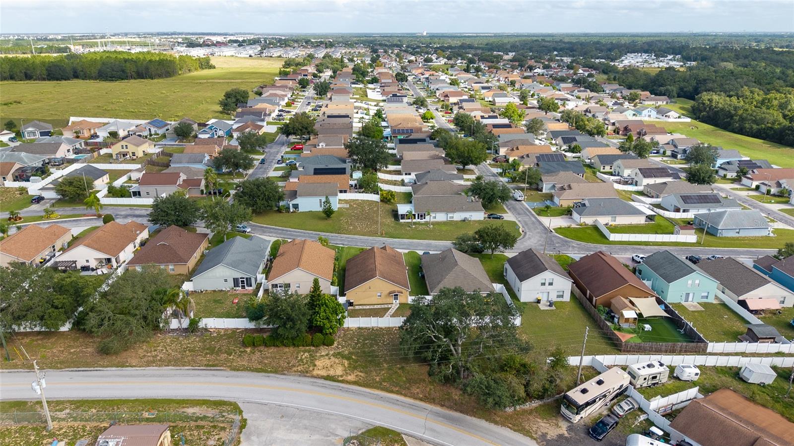 ROYAL RIDGE PH 03 - Residential