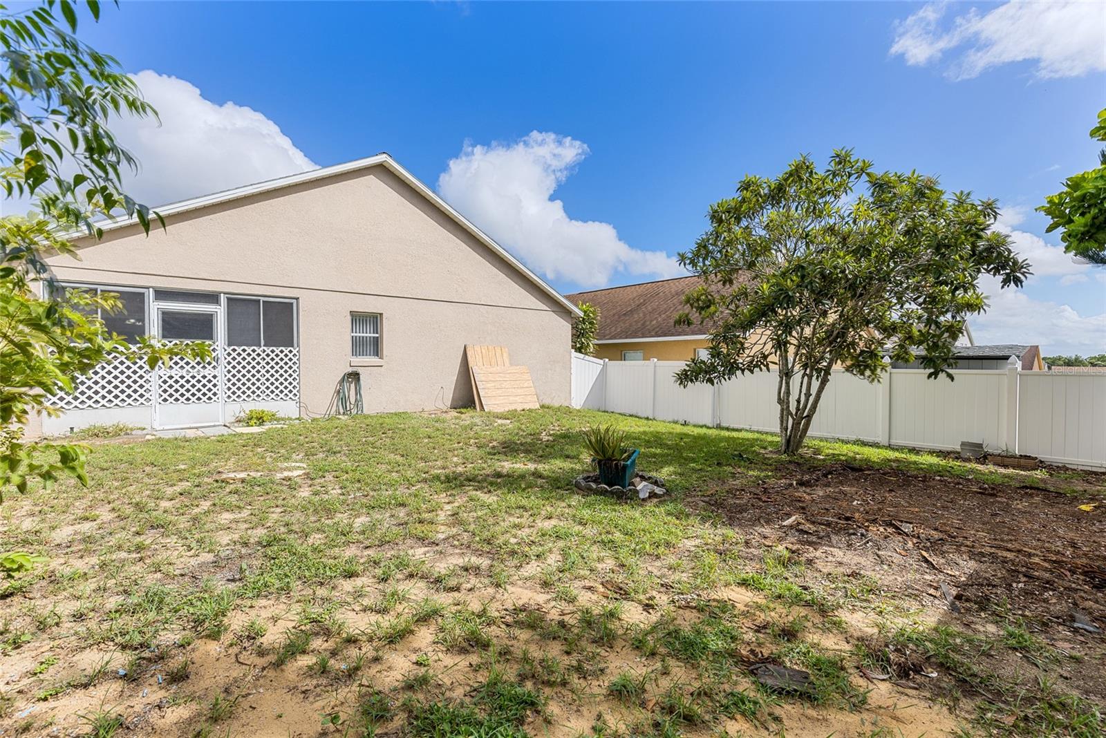 ROYAL RIDGE PH 03 - Residential