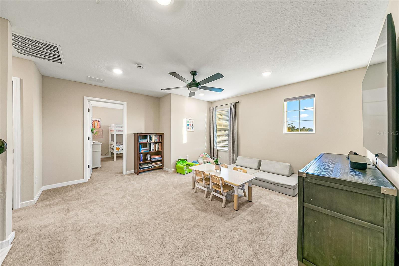 CANOPY TERRACE - Residential Lease